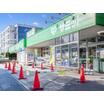 販売店