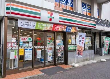 セブンイレブン　目黒元競馬場店