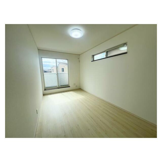 「南西側洋室約6.5畳」