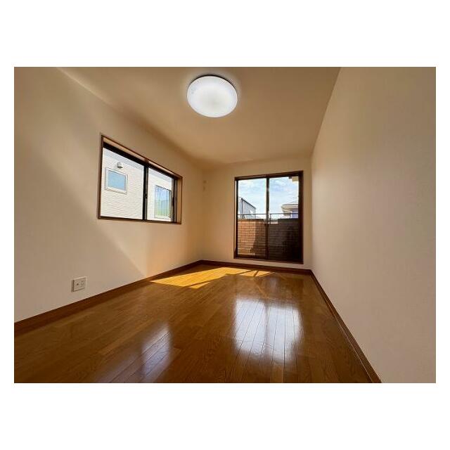 2階洋室7.5帖