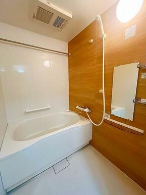 「浴室」ユニットバス新品交換済みです。