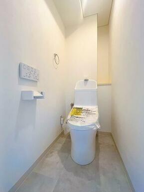 「トイレ」新品交換済みです。