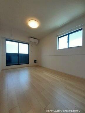 ゆったりとした居間です