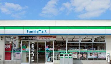 ファミリーマート　日立横浜事業所店