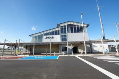 岡本駅　6983ｍ/徒歩88分、車18分