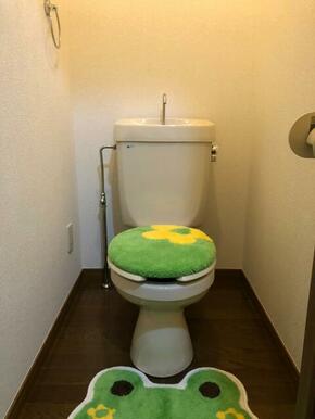 もちろん洋式トイレが付いていますよ！