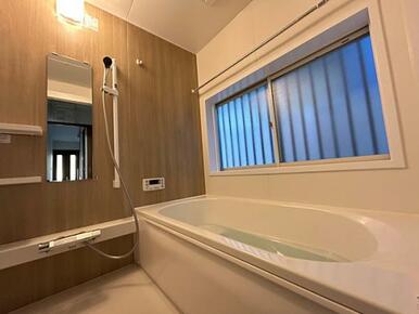 お風呂新品交換済み