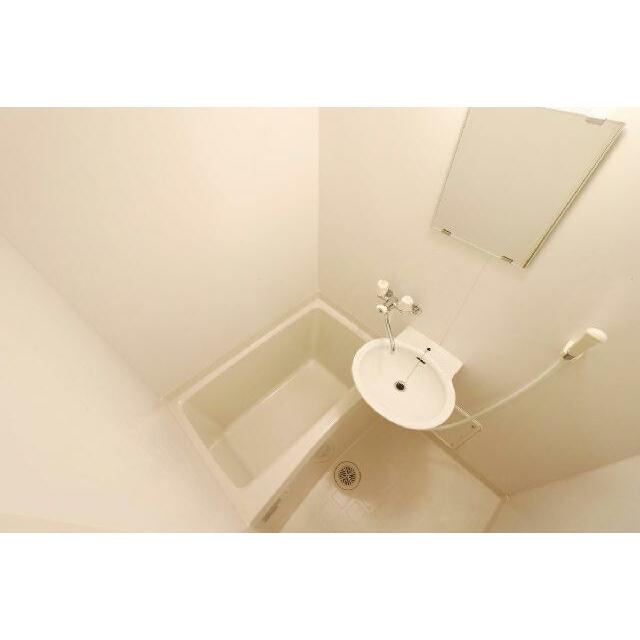 浴室乾燥機で雨や雪の日でもらくらくお洗濯！