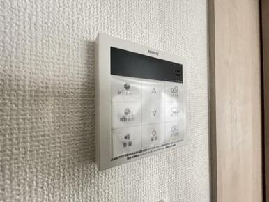 いつでも暖かい湯船に入れる追焚き炊き機能付き＾＾