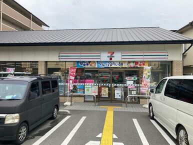 セブンイレブン山科大宅鳥井脇町店