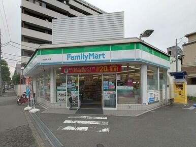 ファミリーマート渋谷本町店