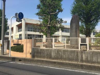 伊勢崎市立茂呂小学校