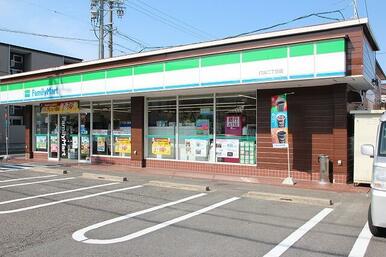 ファミリマート打出２丁目店