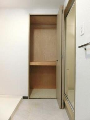 ☆洗面所にも収納あります☆