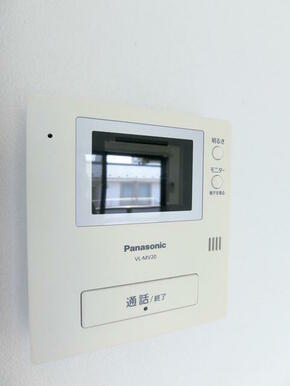 ★安心防犯ＴＶモニターホン付きです★