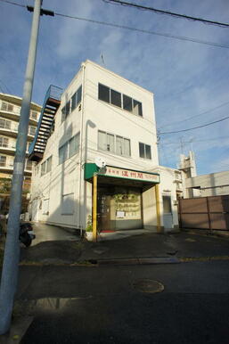 ３階建１フロア１店舗