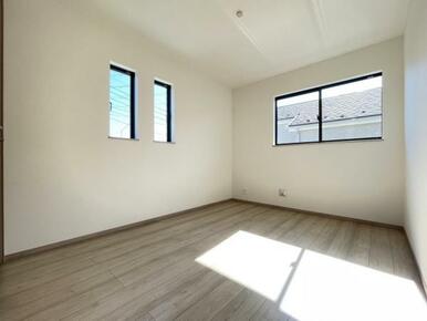 各部屋にクローゼットが付いているので整理整頓も安心＾＾