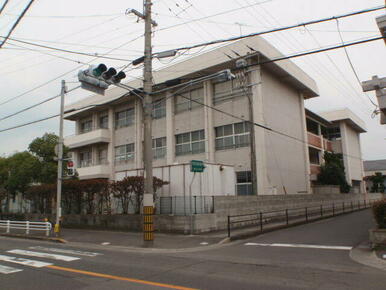 丸亀市立郡家小学校