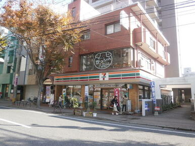 セブンイレブン福岡姪浜駅前店