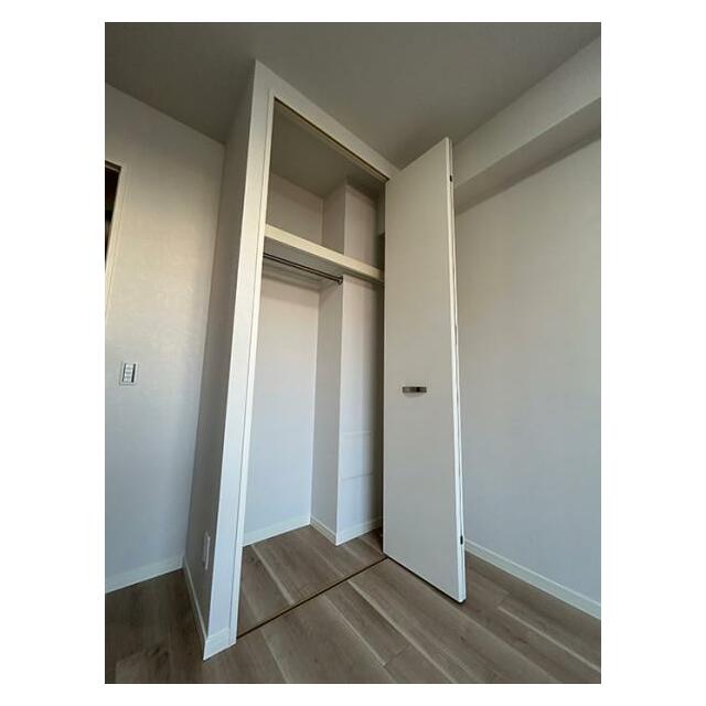洋室6帖　クローゼット
