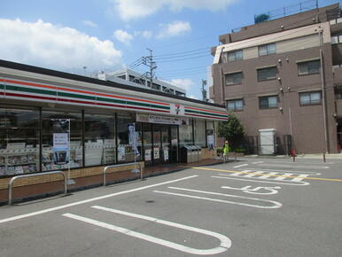 セブンイレブン飯能駅北口店