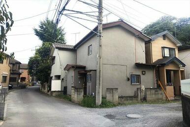 南東側より　現地（2024年７月）撮影