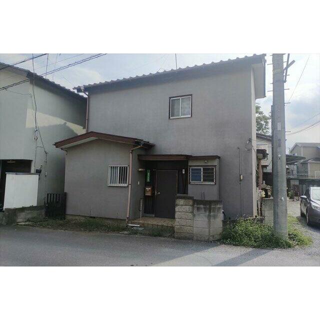 日当たりの良さと開放感 がある角地に立地しております。現地（2024年７月）撮影