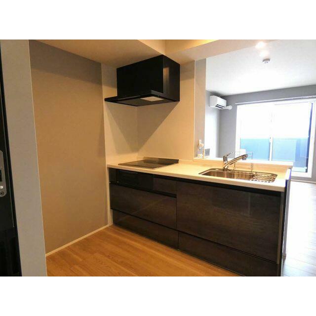 対面キッチンで会話を楽しみながらのお料理を！