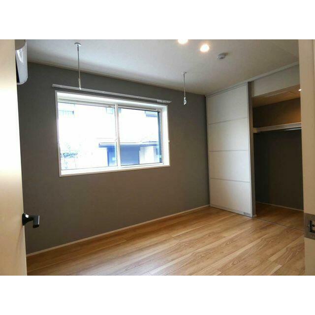 北洋室には室内干し用ホスクリーン付きです！