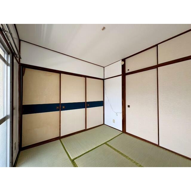 東バルコニー側