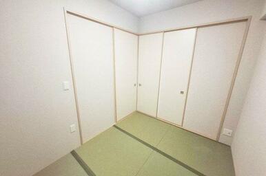 和室約4.5帖。リビングの一部としてもご利用可能です。