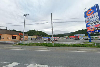 クリエみうら松川前店・ヤマダ電機気仙沼松川前店・薬王堂気仙沼松川前店・ダイソー