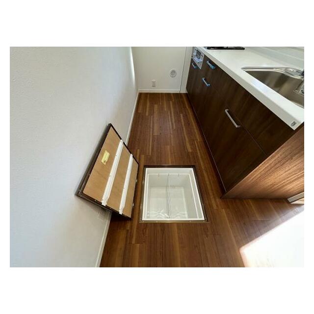 キッチンには床下収納付