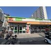 ショッピング施設