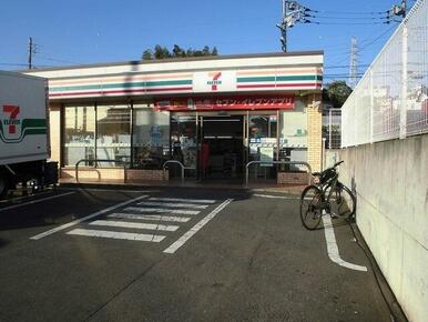 セブン-イレブン 横浜戸塚町店