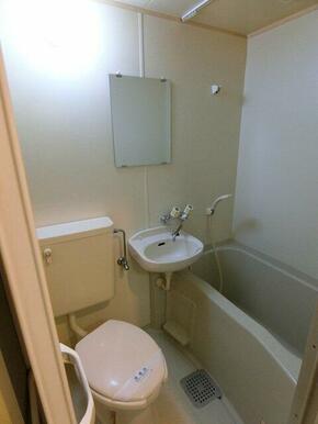 写真は306号室です。