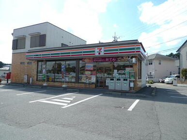 セブンイレブン小山城北店