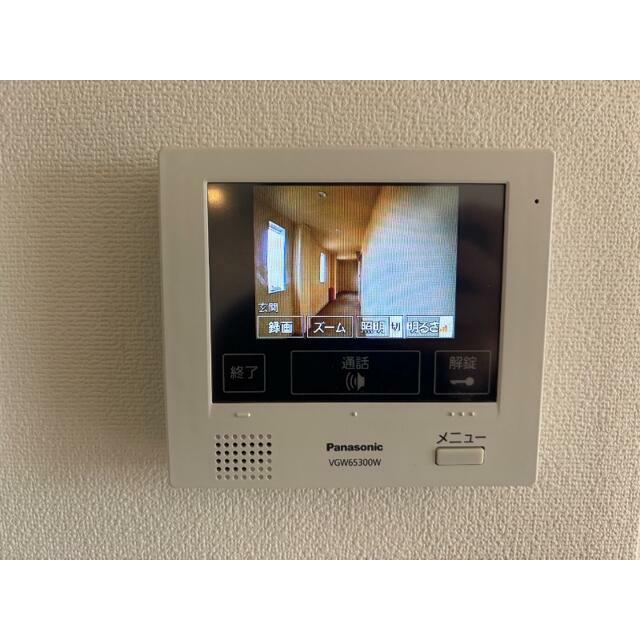 インターホン（他部屋参照）