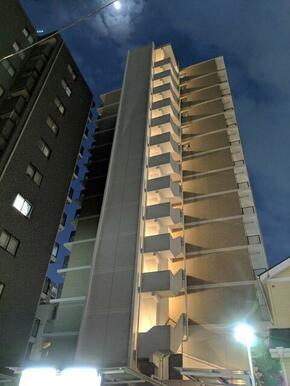 ☆１４階建てのオートロックマンション☆