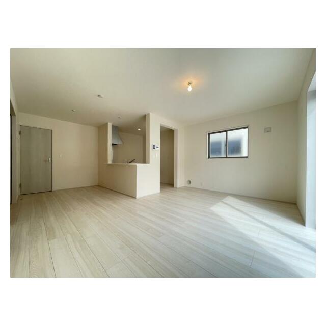 ゆとりある広さと明るさでホッとくつろげるスペースになっています！