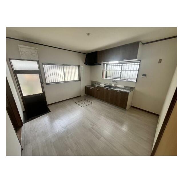 家族が集まり、何気ない出来事も気軽に話せる明るい空間＾＾