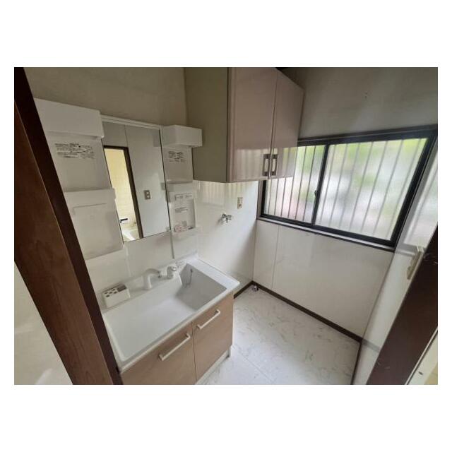 身支度・洗濯・お風呂と毎日大活躍の洗面スペース！