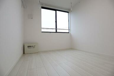 居室 ※同物件・同仕様画像