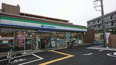 ファミリーマート 指扇駅北口店