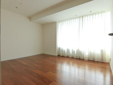 Gタイプ2019年8月撮影