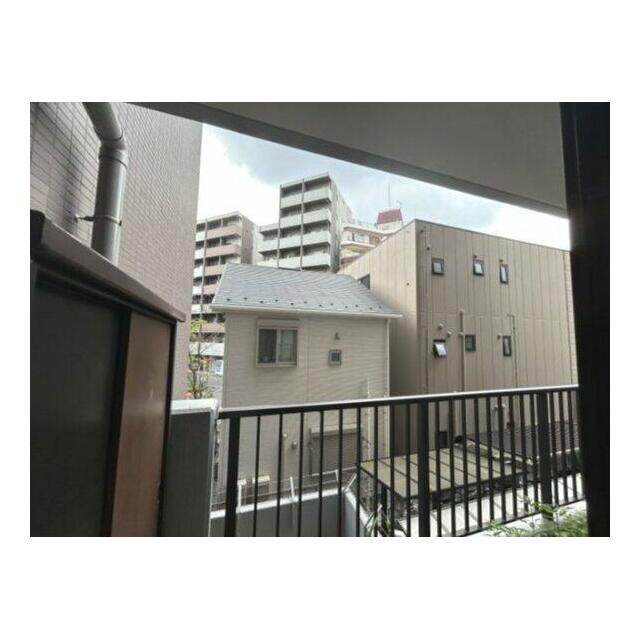 2階、南西向き、日当たり良好！