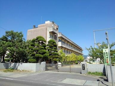 丸亀市城辰小学校