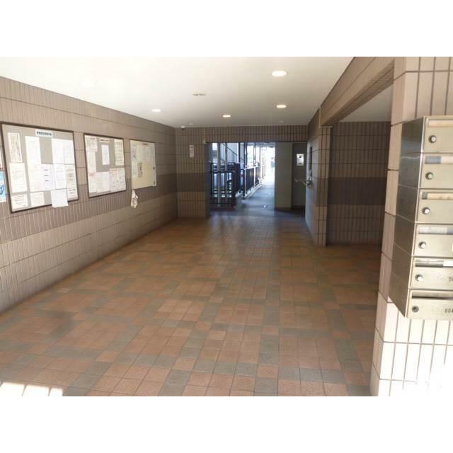 オシャレなエントランスです♪