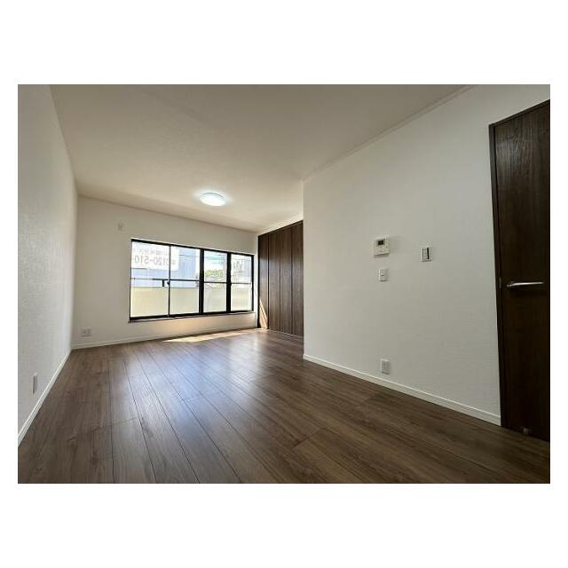 LDK明るい光が入ります