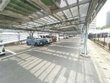 駐車場１階部分